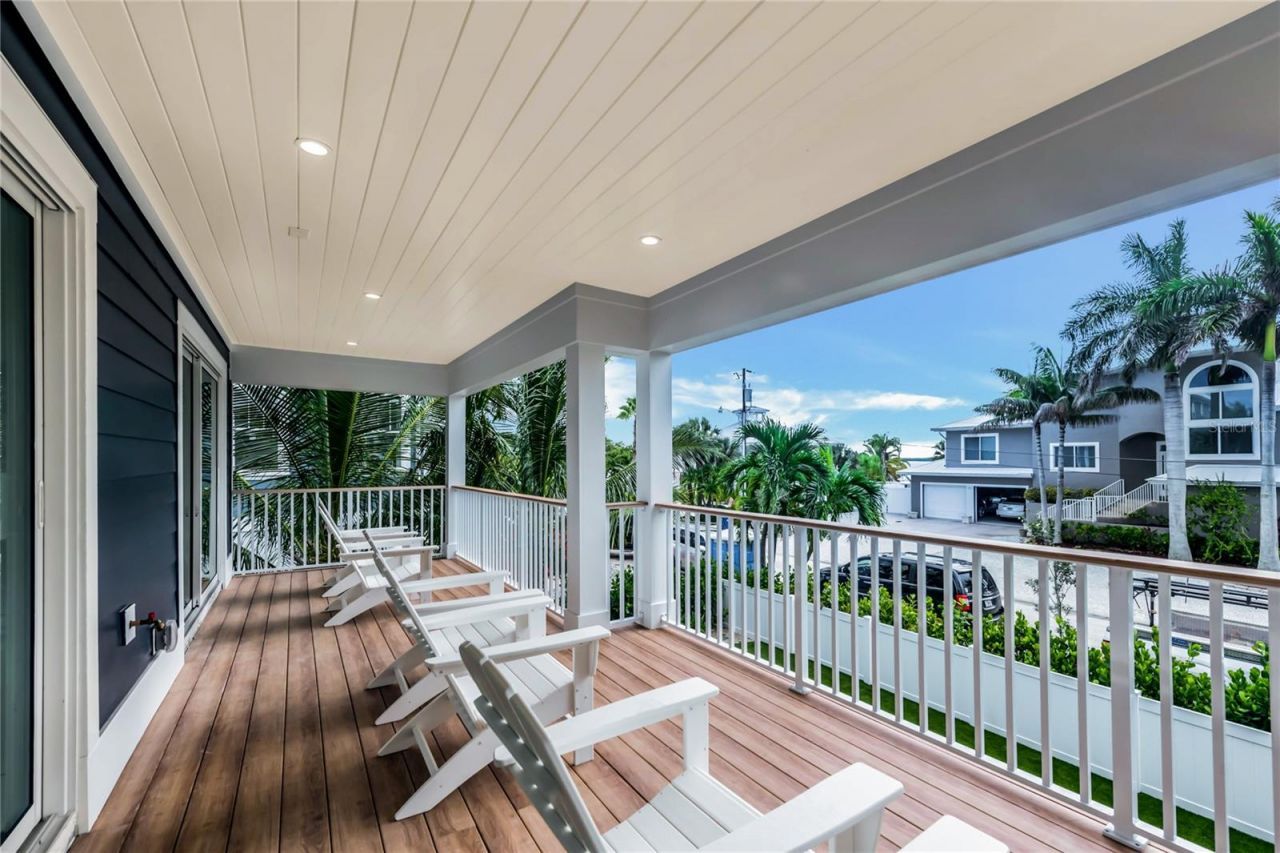 2208 Avenue A, Bradenton Beach, FL 34217 Photo