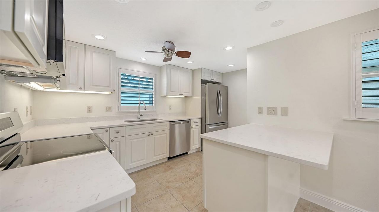 6140 Midnight Pass Road , Unit C-2, Sarasota, FL 34242 Photo