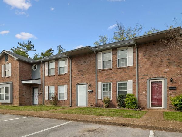 5510 Country Dr , Unit 108, Nashville, TN 37211