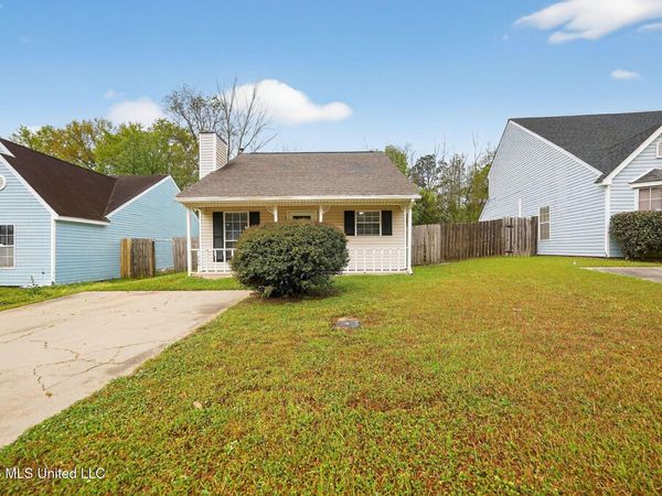 5528 Tiki , Jackson, MS 39212