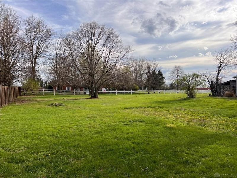 1292 Medway New Carlisle Road, Bethel Township, OH 45341 Photo 10