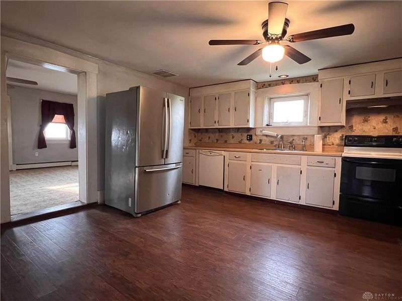 1292 Medway New Carlisle Road, Bethel Township, OH 45341 Photo 11