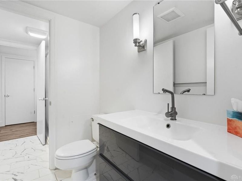 3225 Southdale #5 Drive, Dayton, OH 45409 Photo 13