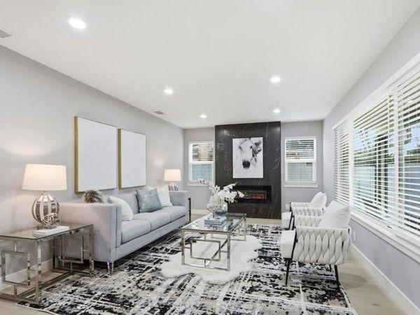 2121 FRANCIS Avenue, Santa Clara, CA 95051