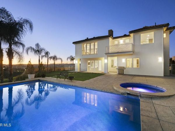 22442 Sueno Road , Woodland Hills, CA 91364