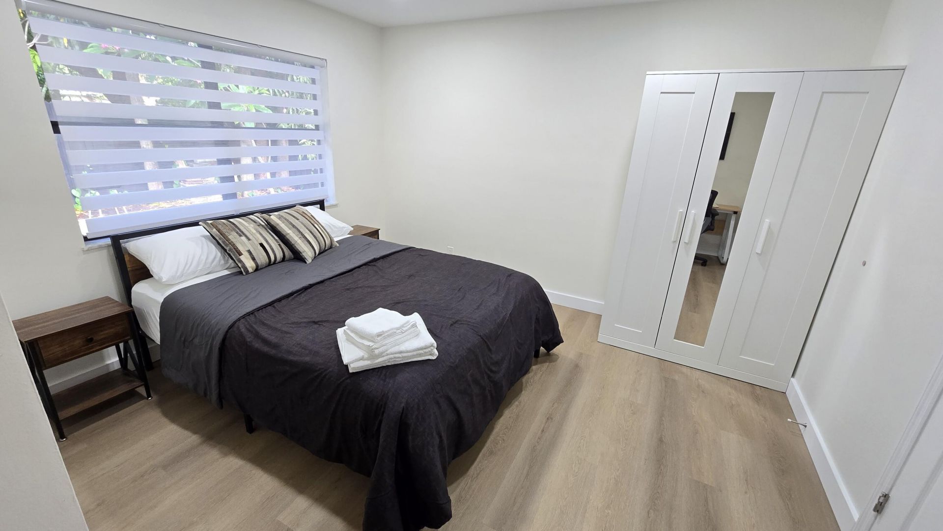 1236 NE 12th Avenue, Unit B, Fort Lauderdale, FL 33304 Photo
