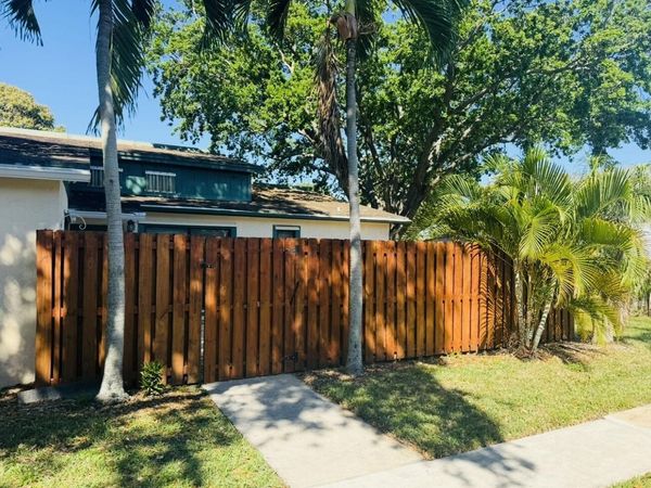 1005 Manor Drive, Unit 3d, Palm Springs, FL 33461