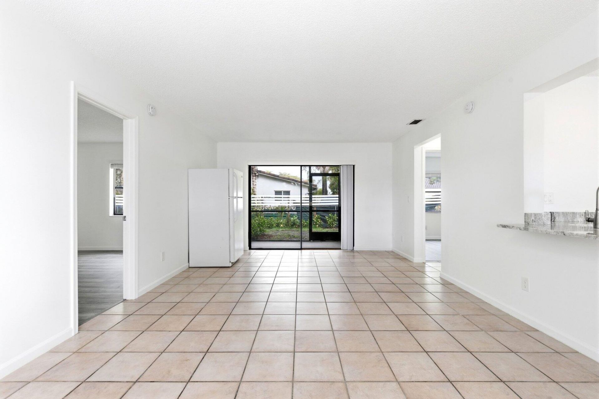 11319 Royal Palm Boulevard, Unit B-2, Coral Springs, FL 33065 Photo