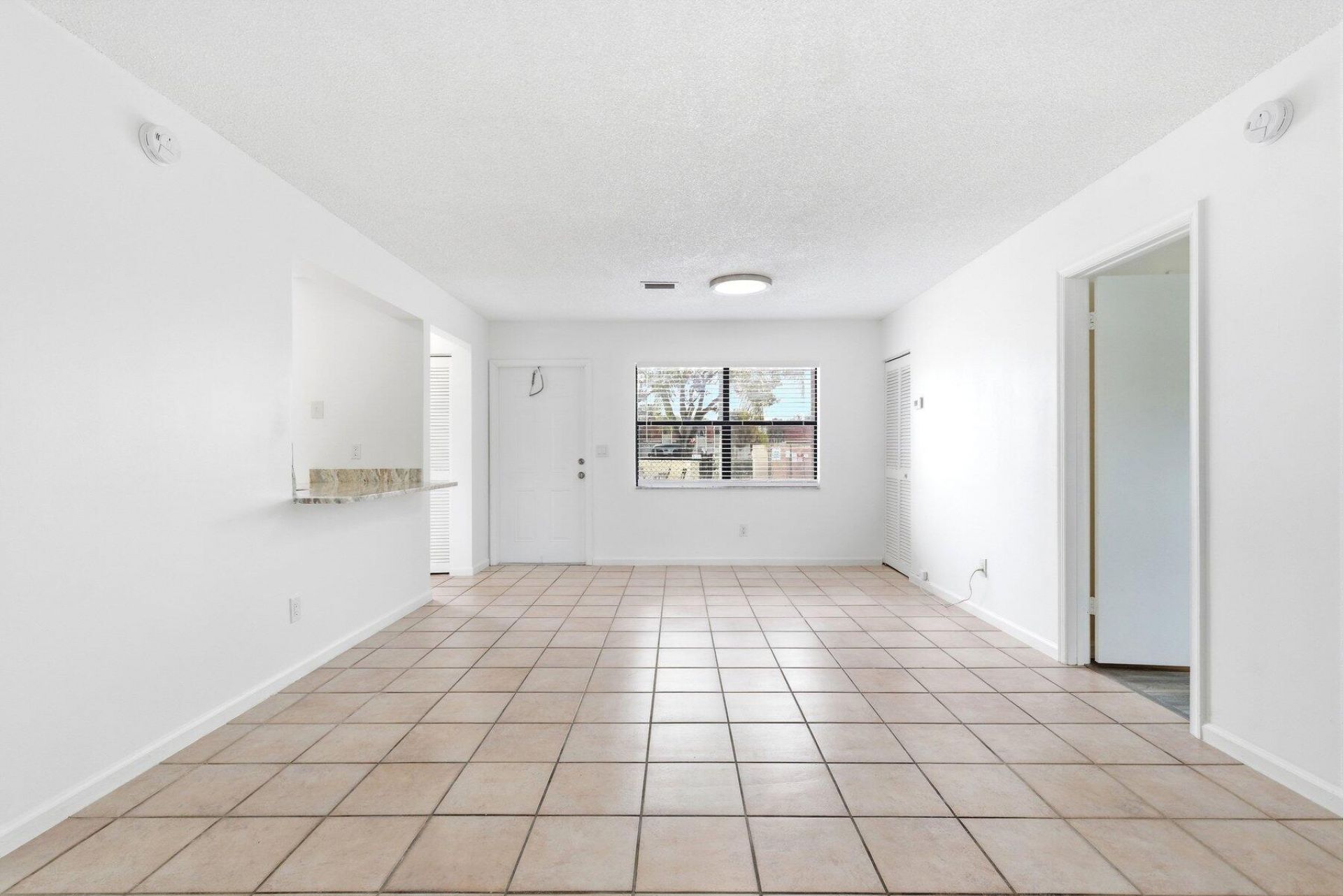 11319 Royal Palm Boulevard, Unit B-2, Coral Springs, FL 33065 Photo