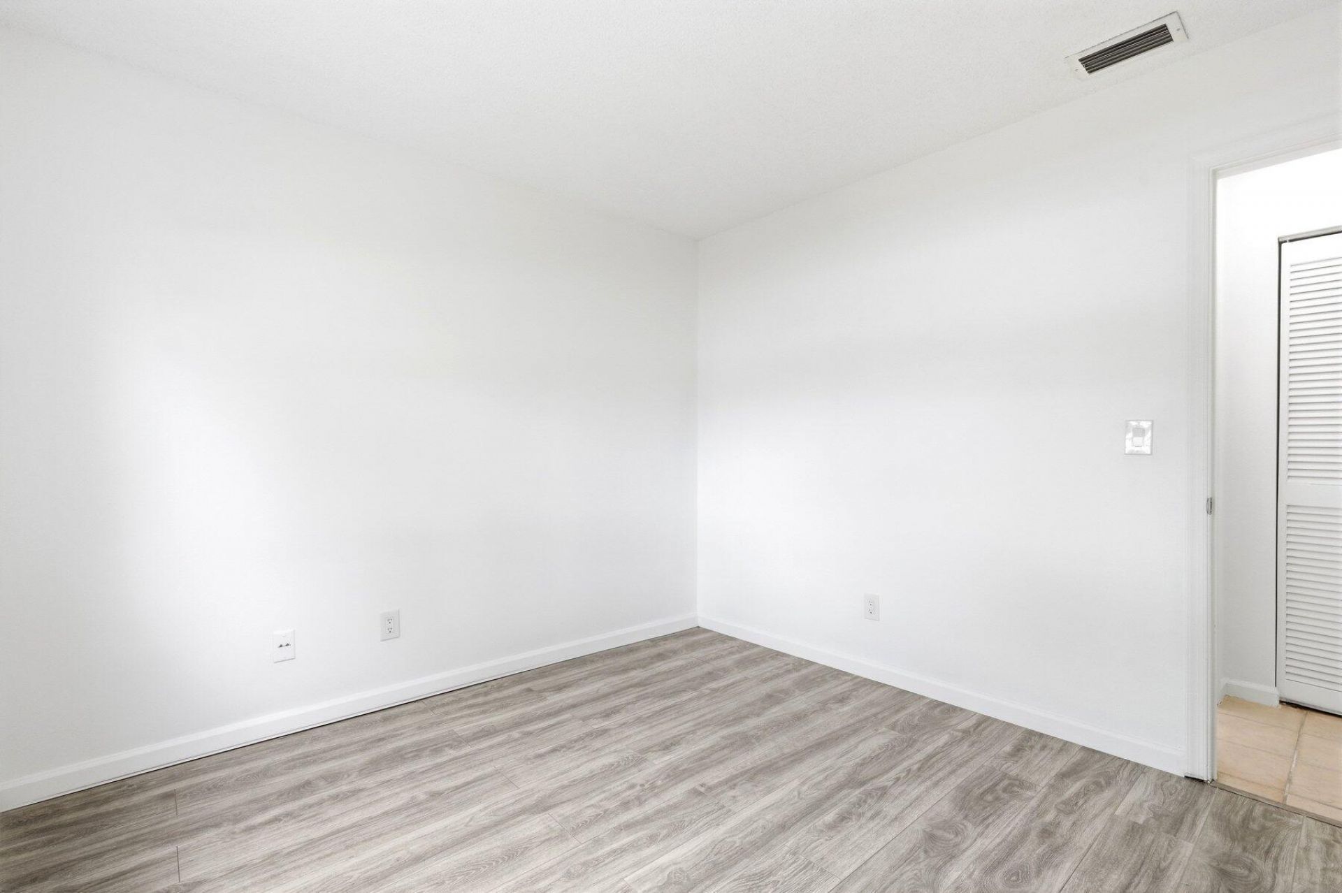 11319 Royal Palm Boulevard, Unit B-2, Coral Springs, FL 33065 Photo