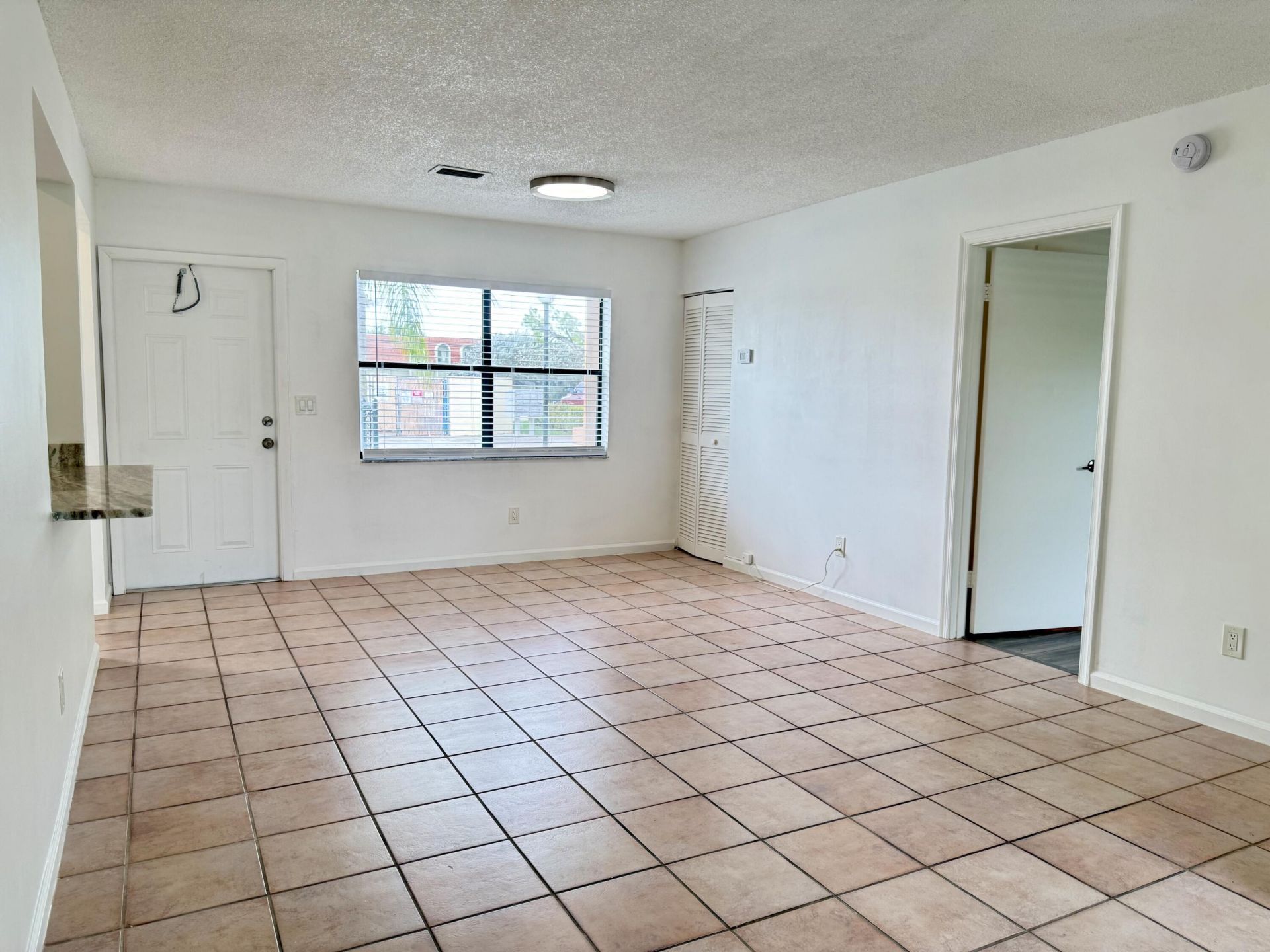 11319 Royal Palm Boulevard, Unit B-2, Coral Springs, FL 33065 Photo