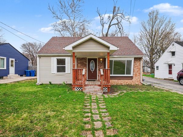 1615 Homecrest Avenue, Kalamazoo, MI 49001