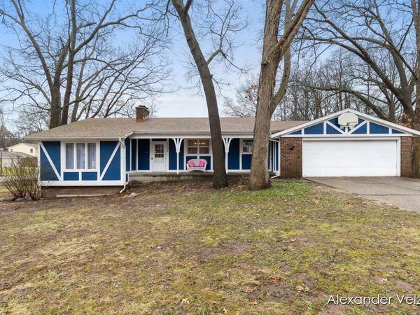 1532 Andover Street SW, Wyoming, MI 49509