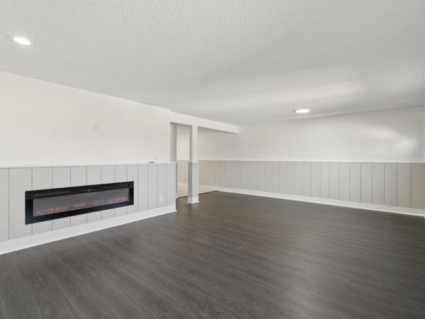 3944 76th Way E, Inver Grove Heights, MN 55076