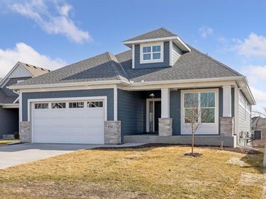 4742 Lawndale Court N, Plymouth, MN 55446