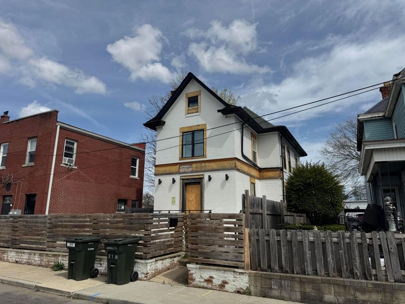 856 Ellsworth Avenue , Columbus, OH 43206 Photo 3