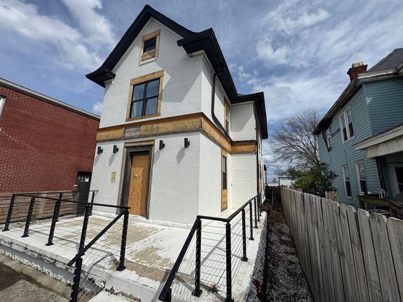 856 Ellsworth Avenue , Columbus, OH 43206 Photo 6