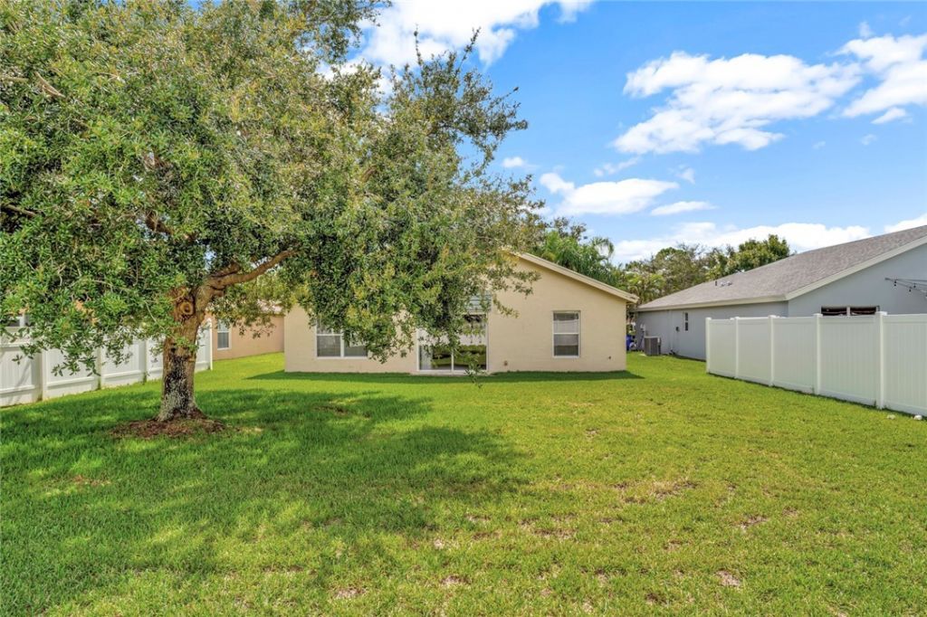 427 Lexington Avenue Sw, Vero Beach, FL 32962 Photo