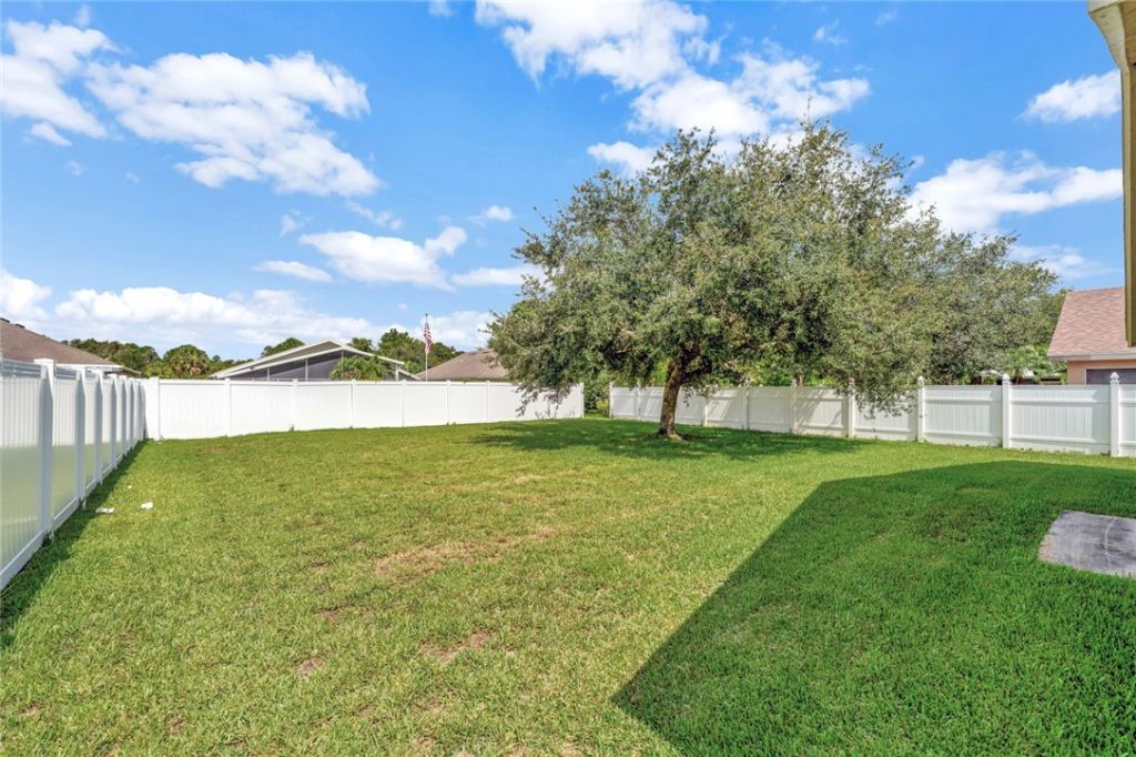 427 Lexington Avenue Sw, Vero Beach, FL 32962 Photo