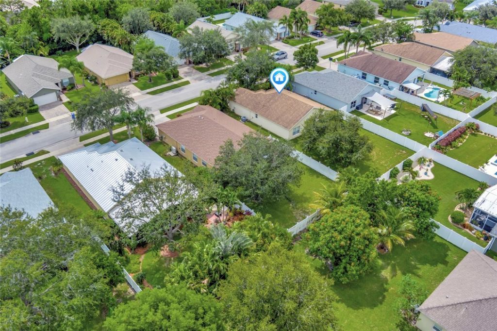 427 Lexington Avenue Sw, Vero Beach, FL 32962 Photo