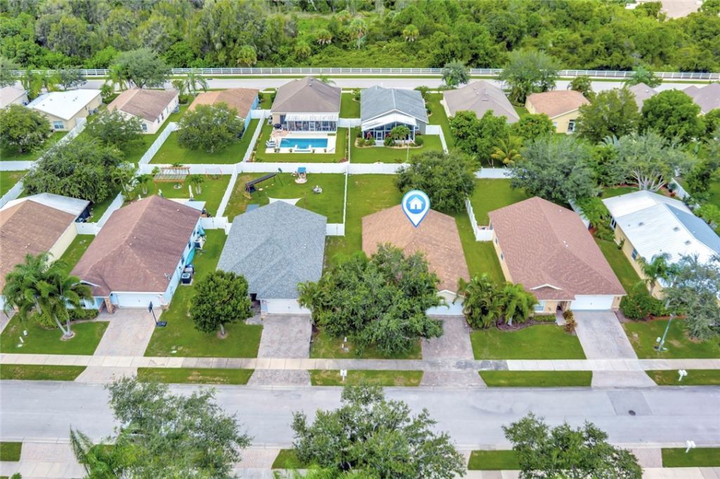 427 Lexington Avenue Sw, Vero Beach, FL 32962 Photo