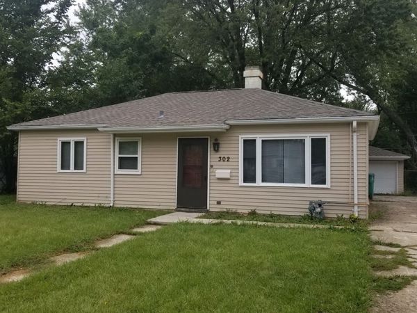 302 Saint Jude Avenue , Joliet, IL 60436