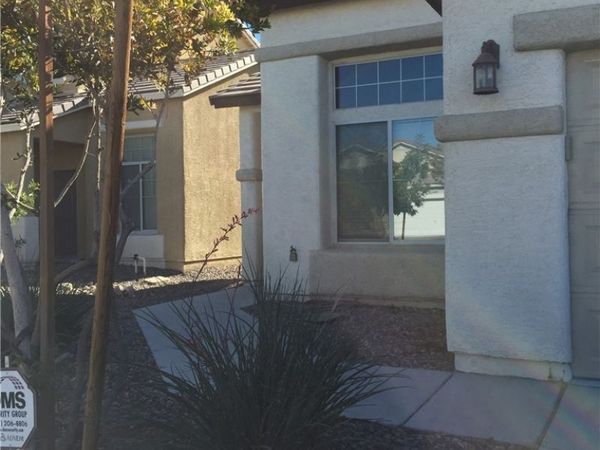 4009 YELLOW MANDARIN Avenue , North Las Vegas, NV 89081