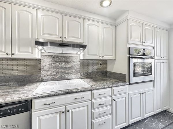 730 S Royal Crest Circle , Unit 424, Las Vegas, NV 89169