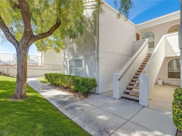 1800 Edmond Street, Unit 130, Las Vegas, NV 89146