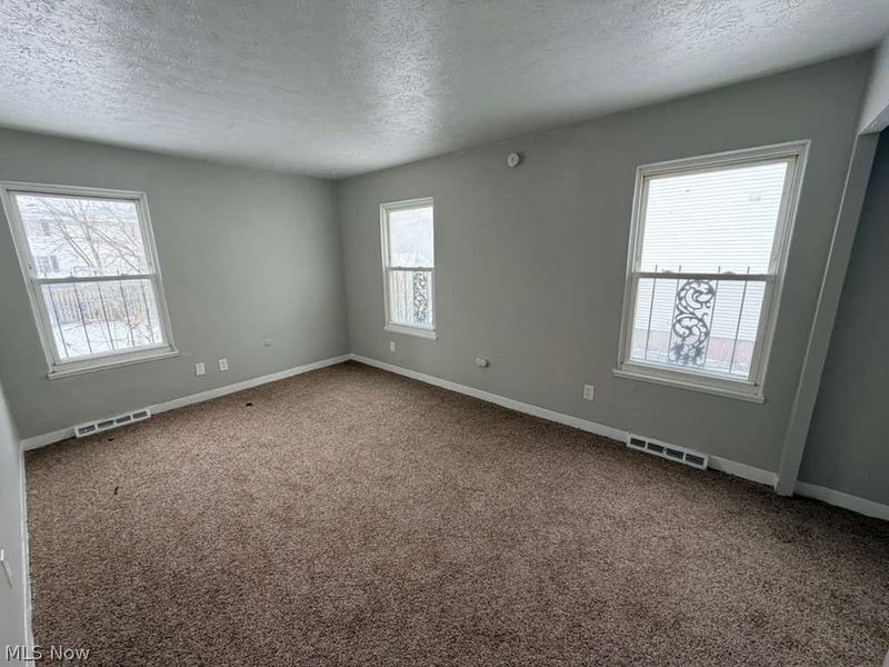 3060 Charles Carr Place, Cleveland, OH 44104 Photo 14