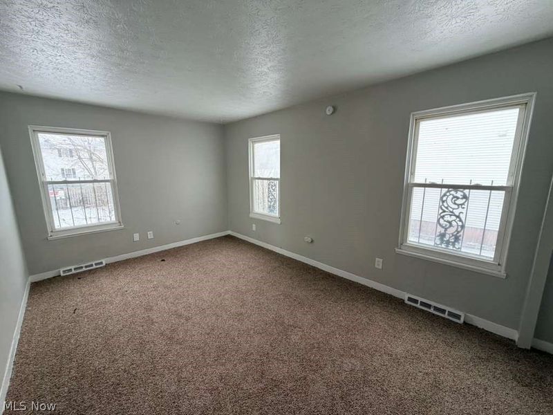 3060 Charles Carr Place, Cleveland, OH 44104 Photo 6