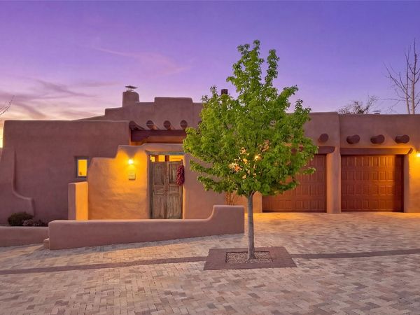 4 Avenida Herrera , Santa Fe, NM 87506