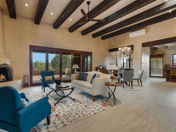 24 Calle Ventoso W, Santa Fe, NM 87506