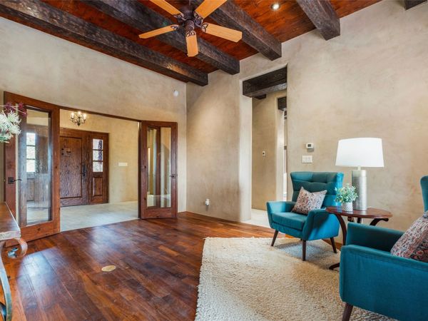 24 Calle Ventoso W, Santa Fe, NM 87506