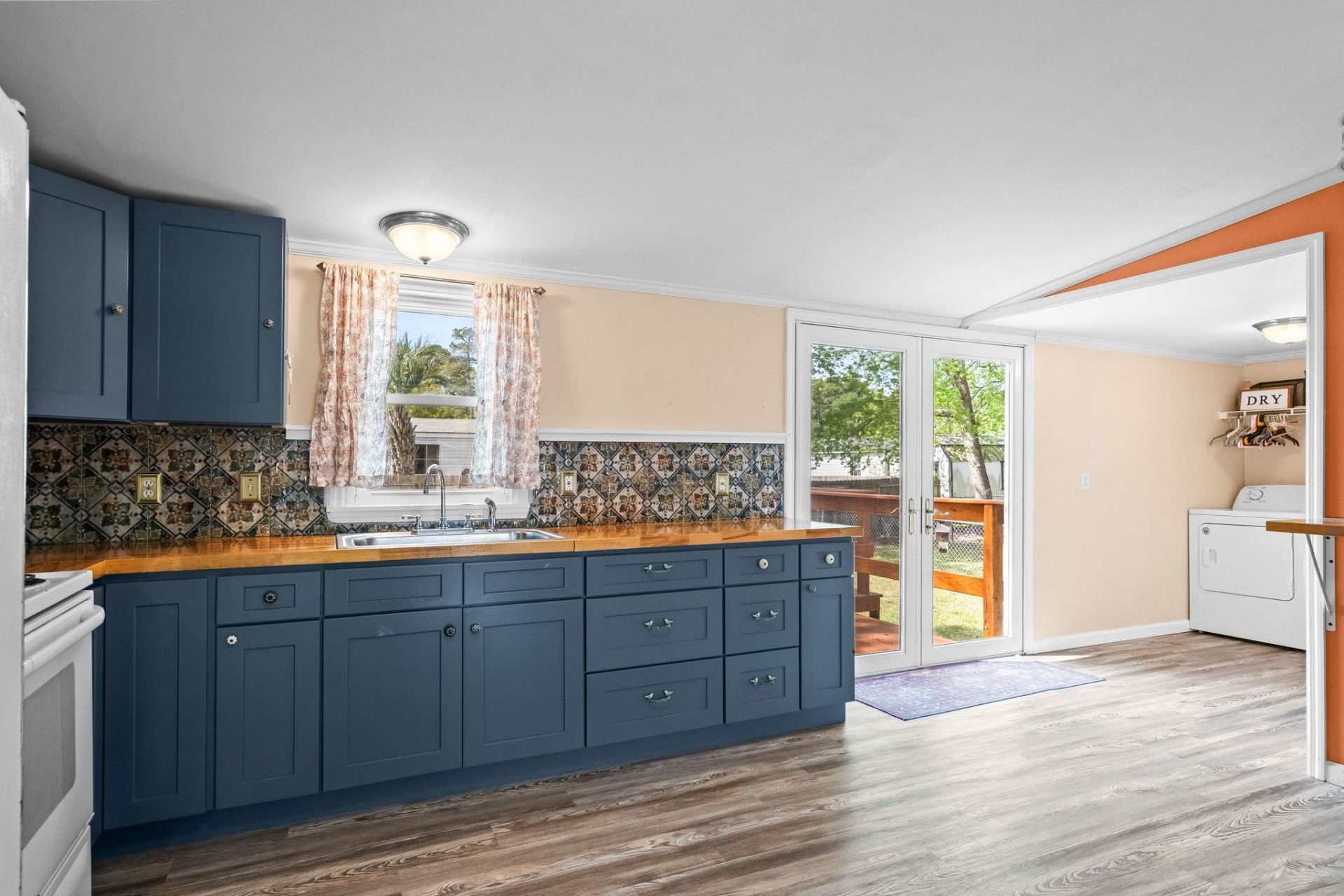 425 Sand Hill Dr. Photo 16