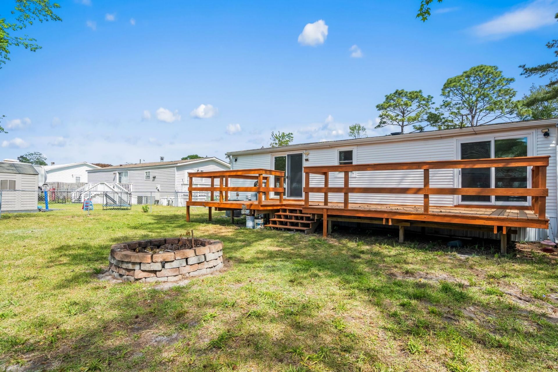 425 Sand Hill Dr. Photo 30