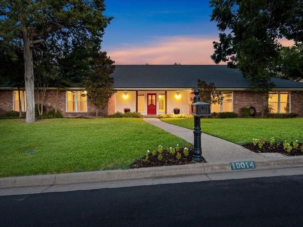 10014 Burgundy Drive, Woodway, TX 76712