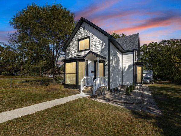 1008 E Michigan, Michigan City, IN 46360