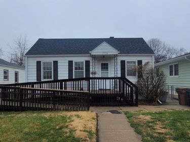 2306 Jackson Street, Bellevue, NE 68005