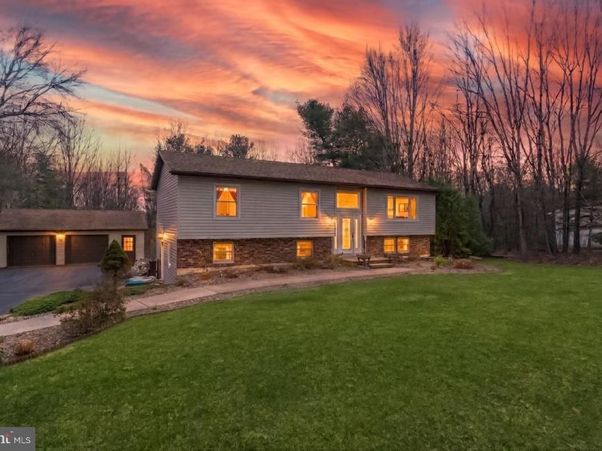 240 Horseshoe Drive , Palmerton, PA 18071 Main Photo