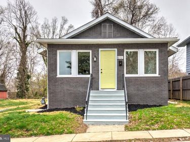 632 GREENHILL ROAD , SHARON HILL, PA 19079