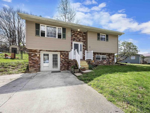 30 Hillside Drive, Buckhannon, WV 26201