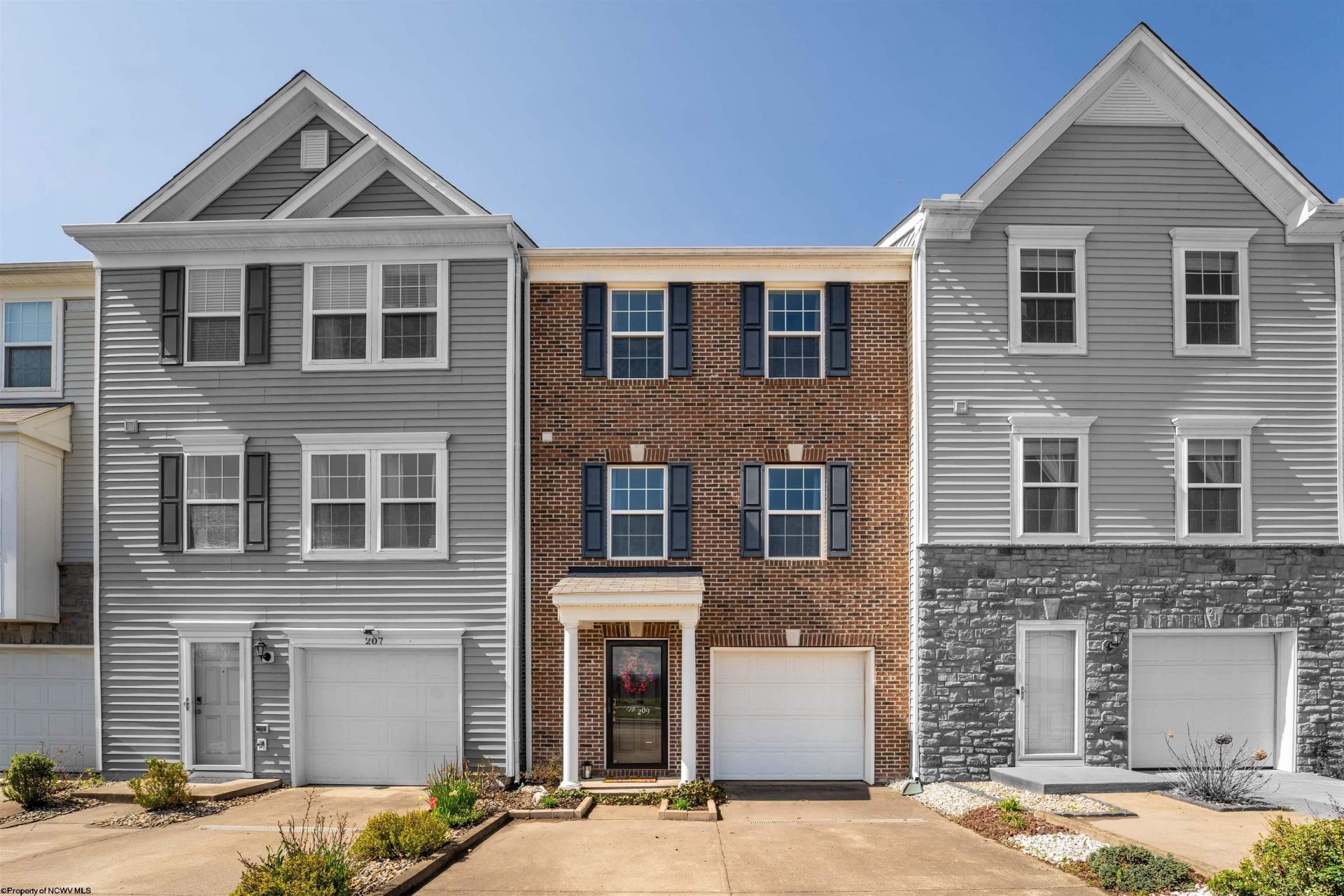 209 Birds Eye View Drive, Morgantown, WV 26501 Main Photo