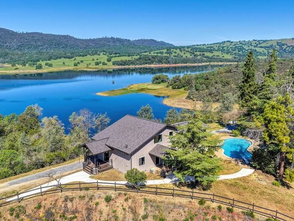 784 Salmon Falls Rd, El Dorado Hills, CA 95762