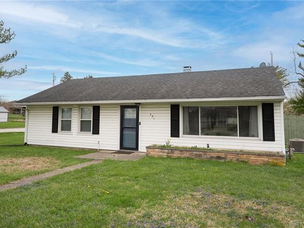 721 Bonnycastle Avenue, Englewood, OH 45322