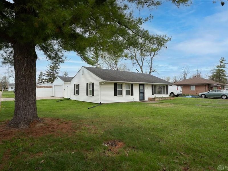 721 Bonnycastle Avenue, Englewood, OH 45322 Photo 3