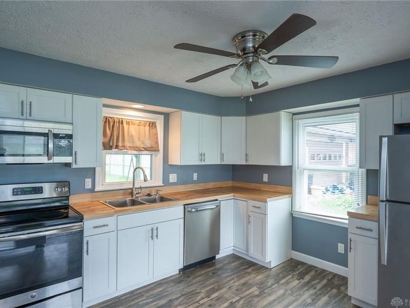 721 Bonnycastle Avenue, Englewood, OH 45322 Photo 9