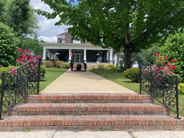 404 Washington St E, Fayetteville, TN 37334