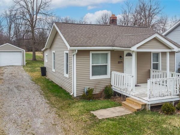 2271 Kenneth Street, Burton, MI 48529
