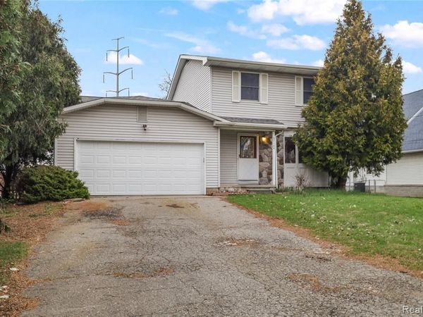 37144 Joy Road , Livonia, MI 48150